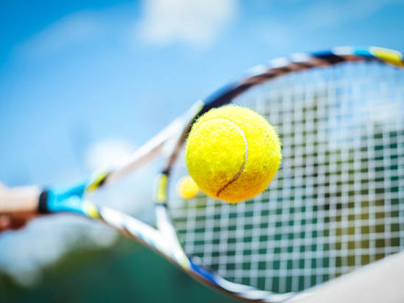 تنیس چیست؟ آشنایی با تنیس + تحقیق در مورد رشته ورزشی تنیس