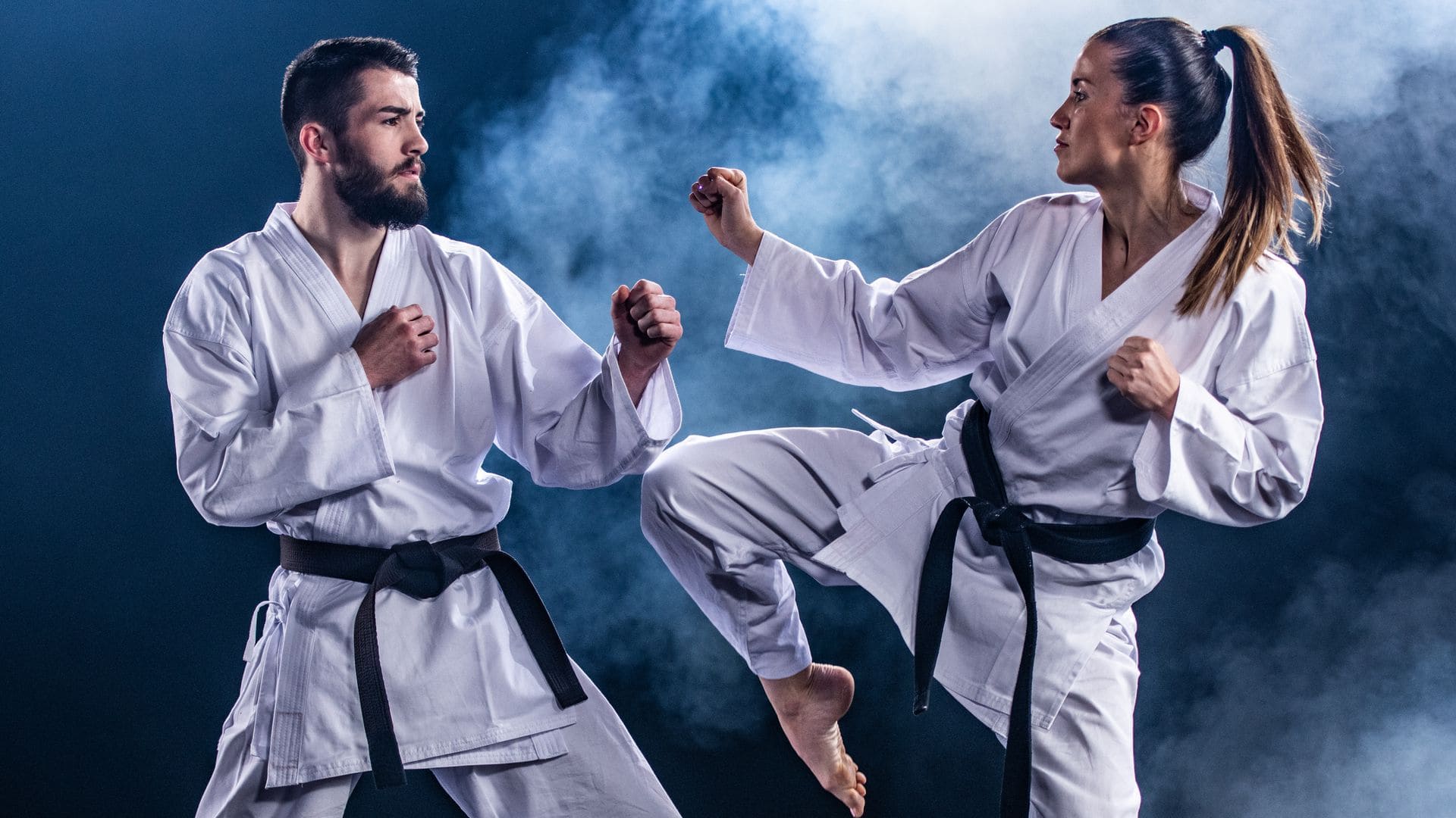 ورزش کاراته چیست | همه چیز در مورد کاراته + قوانین